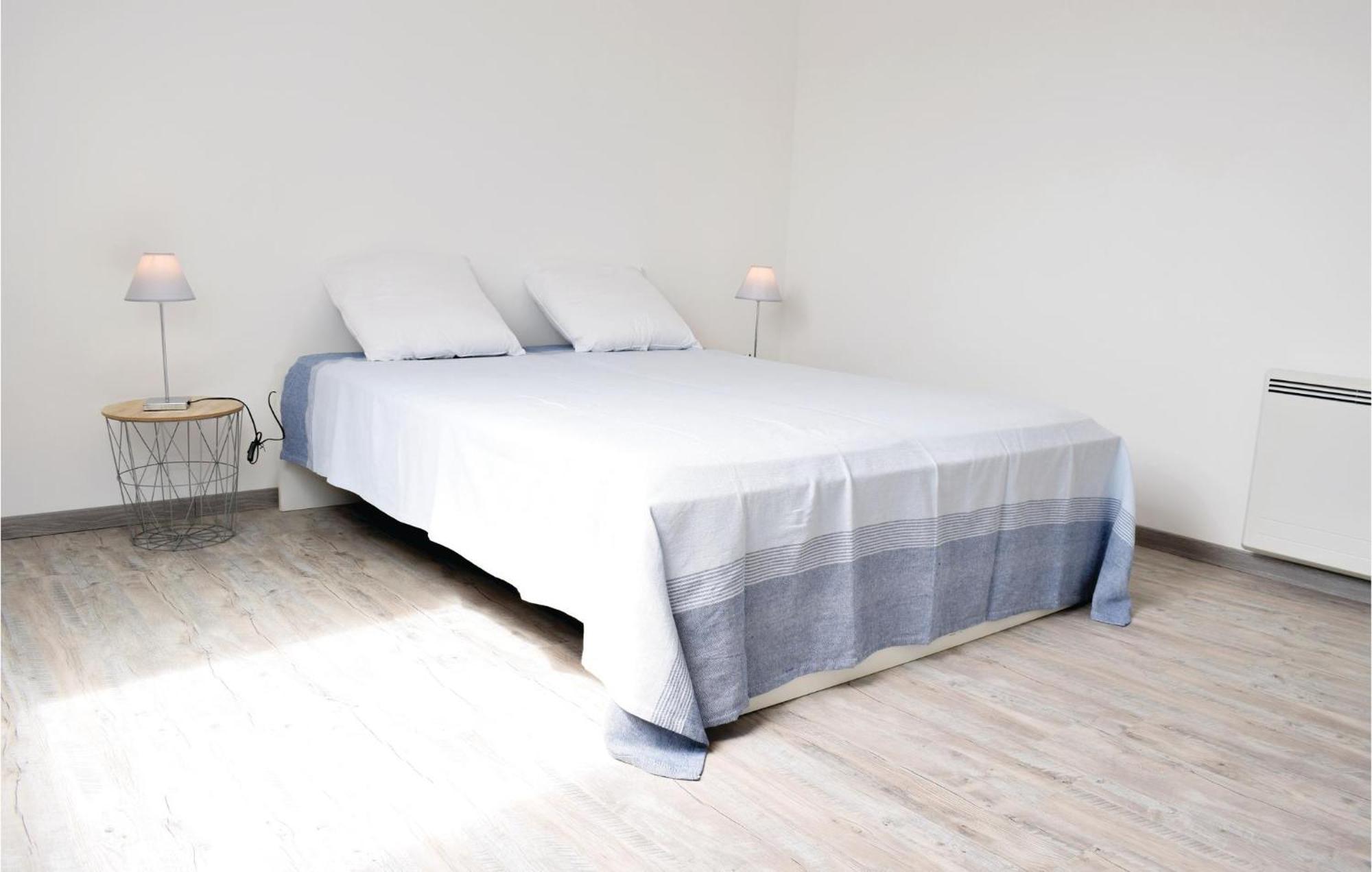 Amazing Home In Saint-Germain-Sur-Ay With Wifi Exterior photo